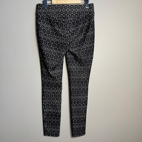 Romeo & Juliet Couture Women's Geometric‎ Pant Stretch Black Size Small - Picture 4 of 10
